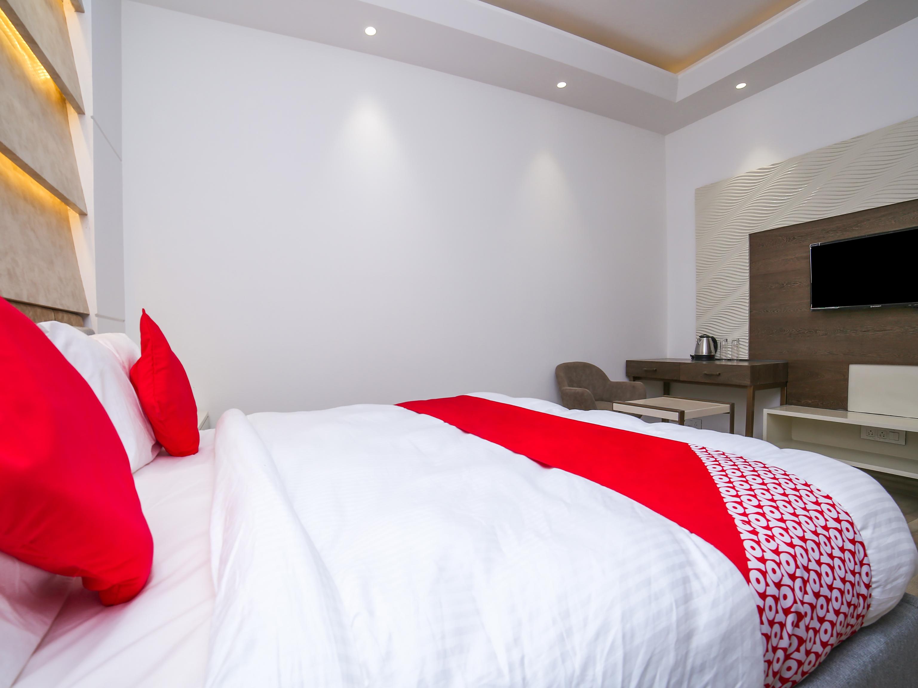 Townhouse Oak Hotel Dev Palace دلهي المظهر الخارجي الصورة