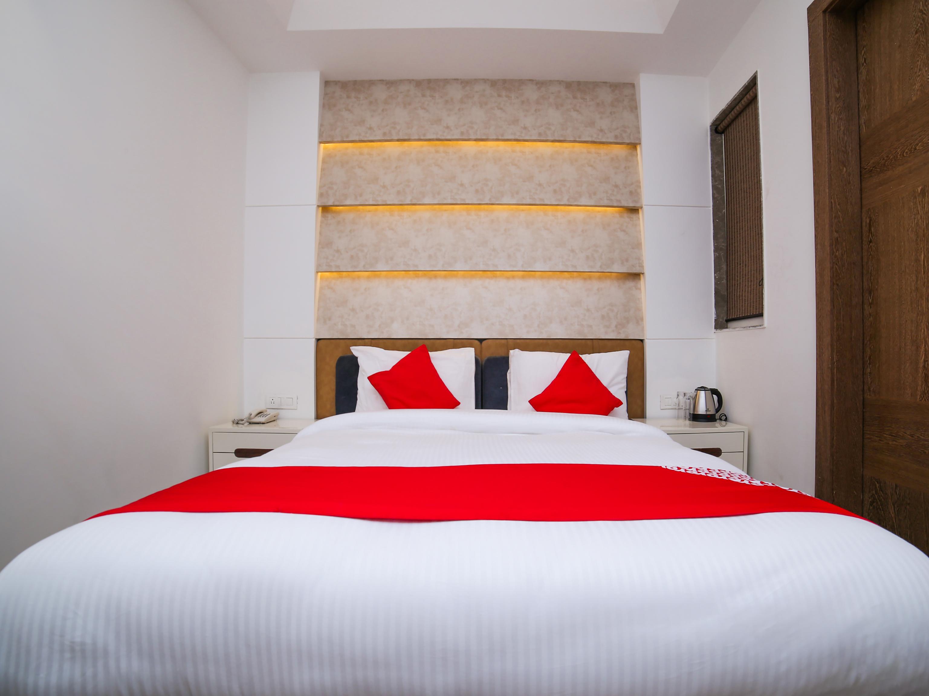 Townhouse Oak Hotel Dev Palace دلهي المظهر الخارجي الصورة